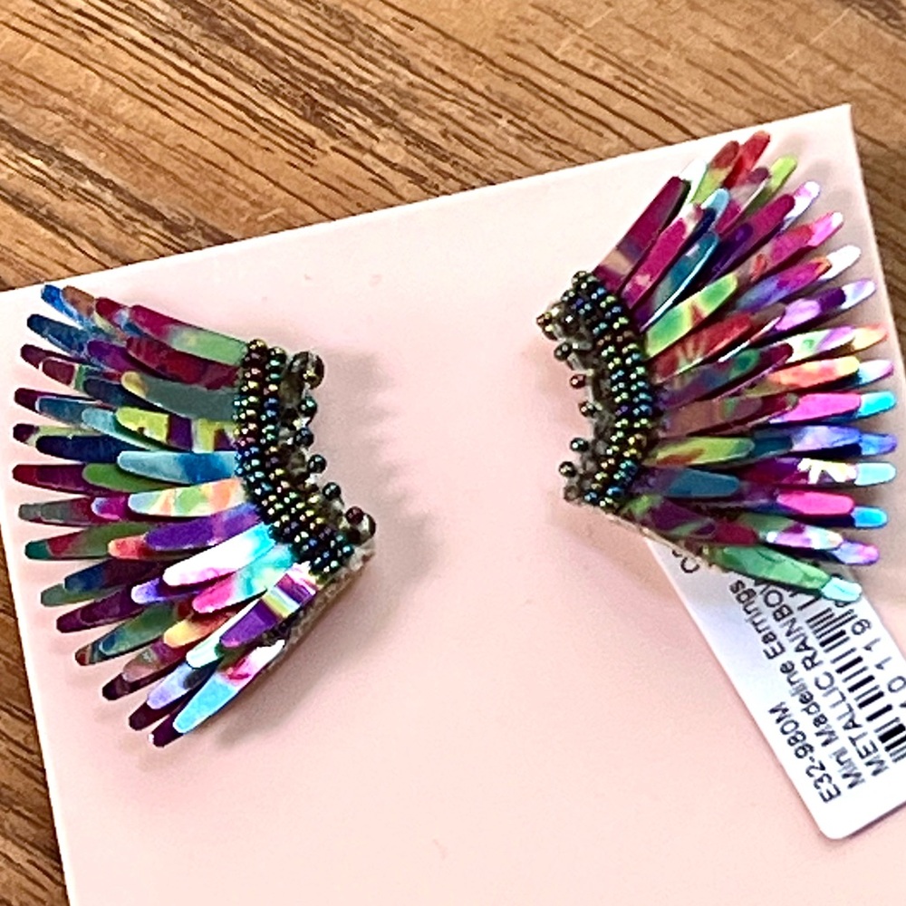 🌺🎉HP🎉🌺 NWT Mignonne Gavigan Mini Madeline Earrings Metallic Rainbow - Picture 11 of 16